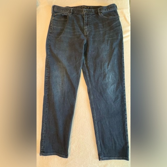 Banana Republic Men’s Athletic Tapered Fit Dark Wash Stretch Jeans 38x32 - Picture 2 of 8